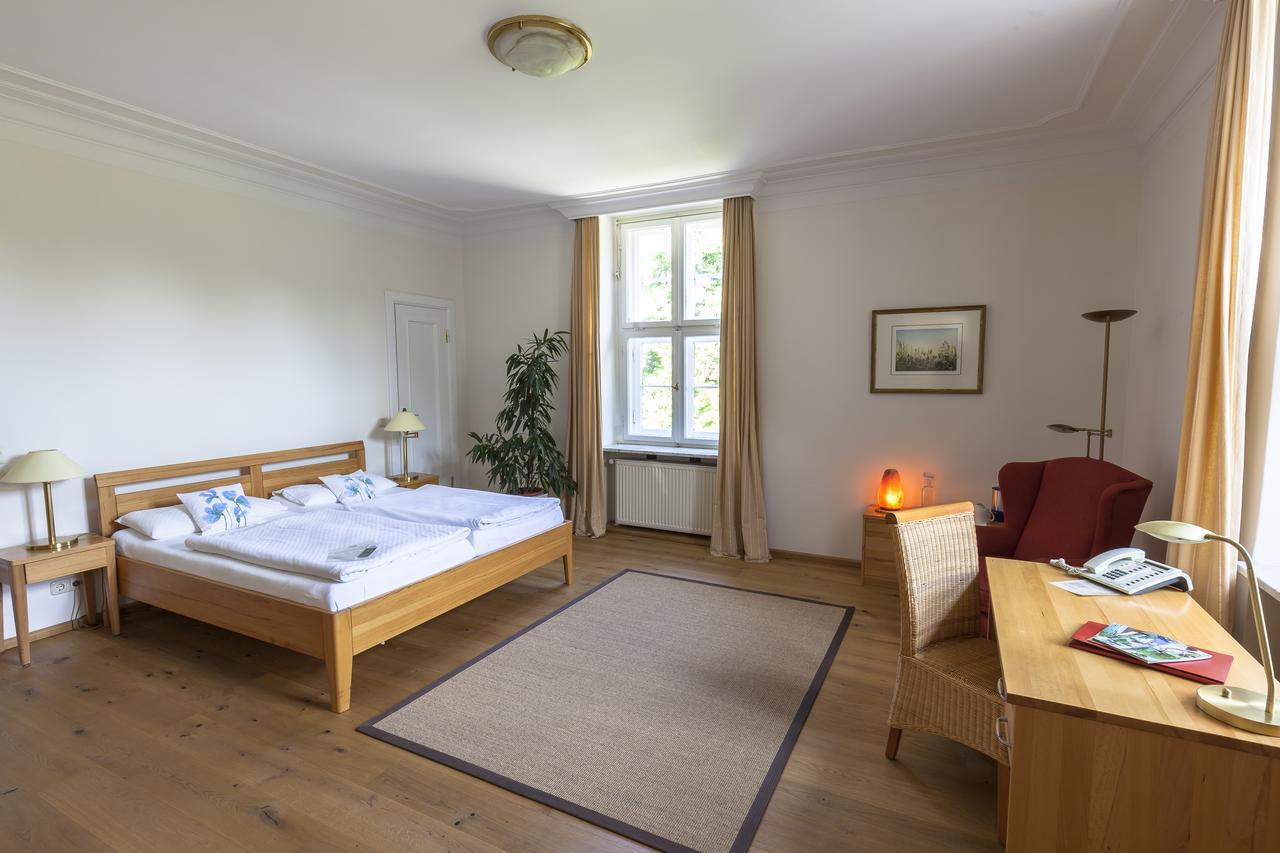 Bio- Und Gesundheitshotel Gutshaus Stellshagen Экстерьер фото