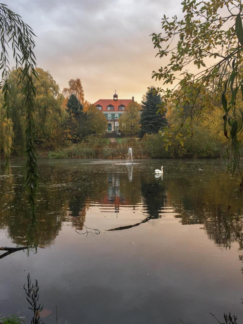 Bio- Und Gesundheitshotel Gutshaus Stellshagen Экстерьер фото